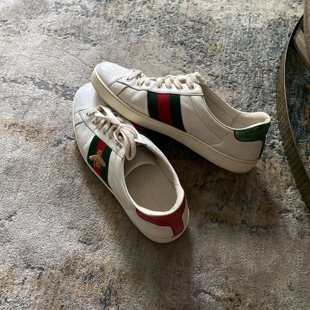 Gucci ace leather bee